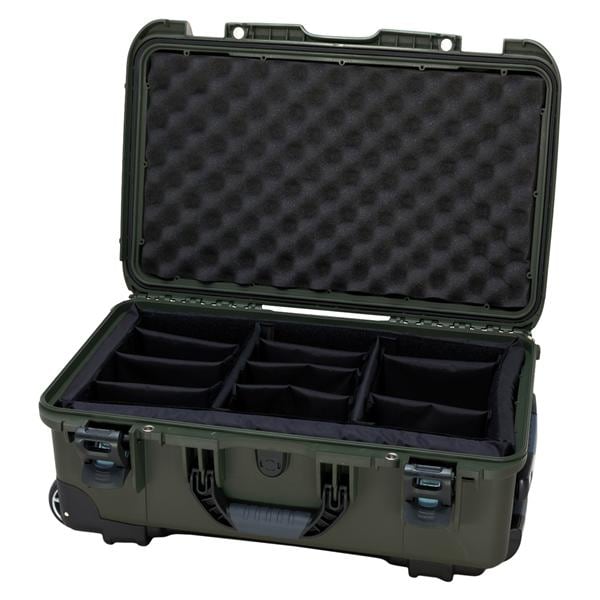 Model 935 Waterproof Case 22x14x9" Olive Ltch Clsr Tp Hndl/Sde Hndl/Rtrctbl Hndl