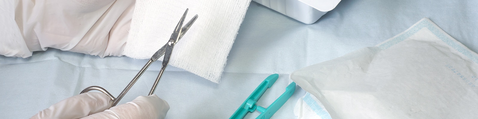 Suministros para la cirug&iacute;a microgr&aacute;fica de Mohs